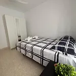 Piso Centrico Con Parking Privado Y Terraza Super